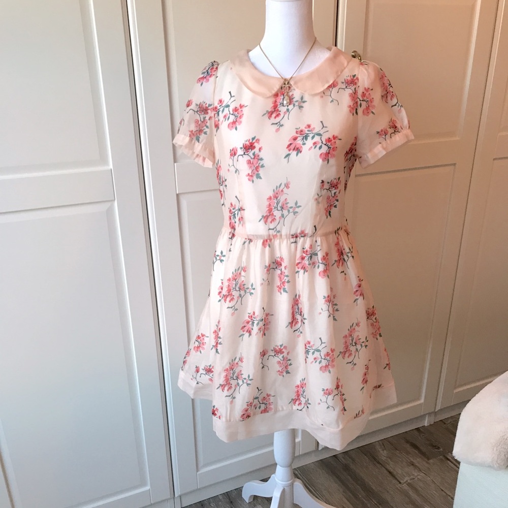 Beautiful silk organza floral dress!